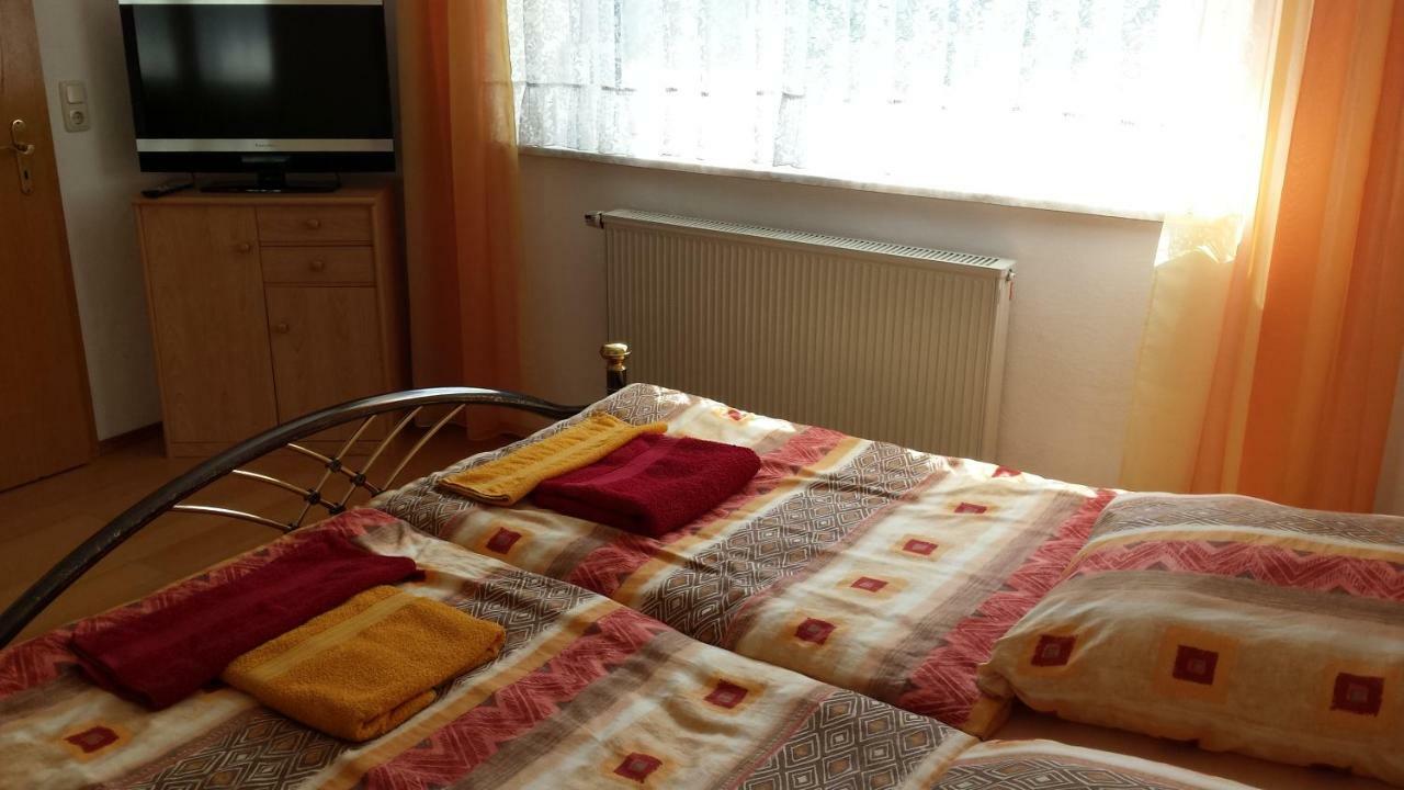 Ferienwohnung Baur Tussenhausen ภายนอก รูปภาพ