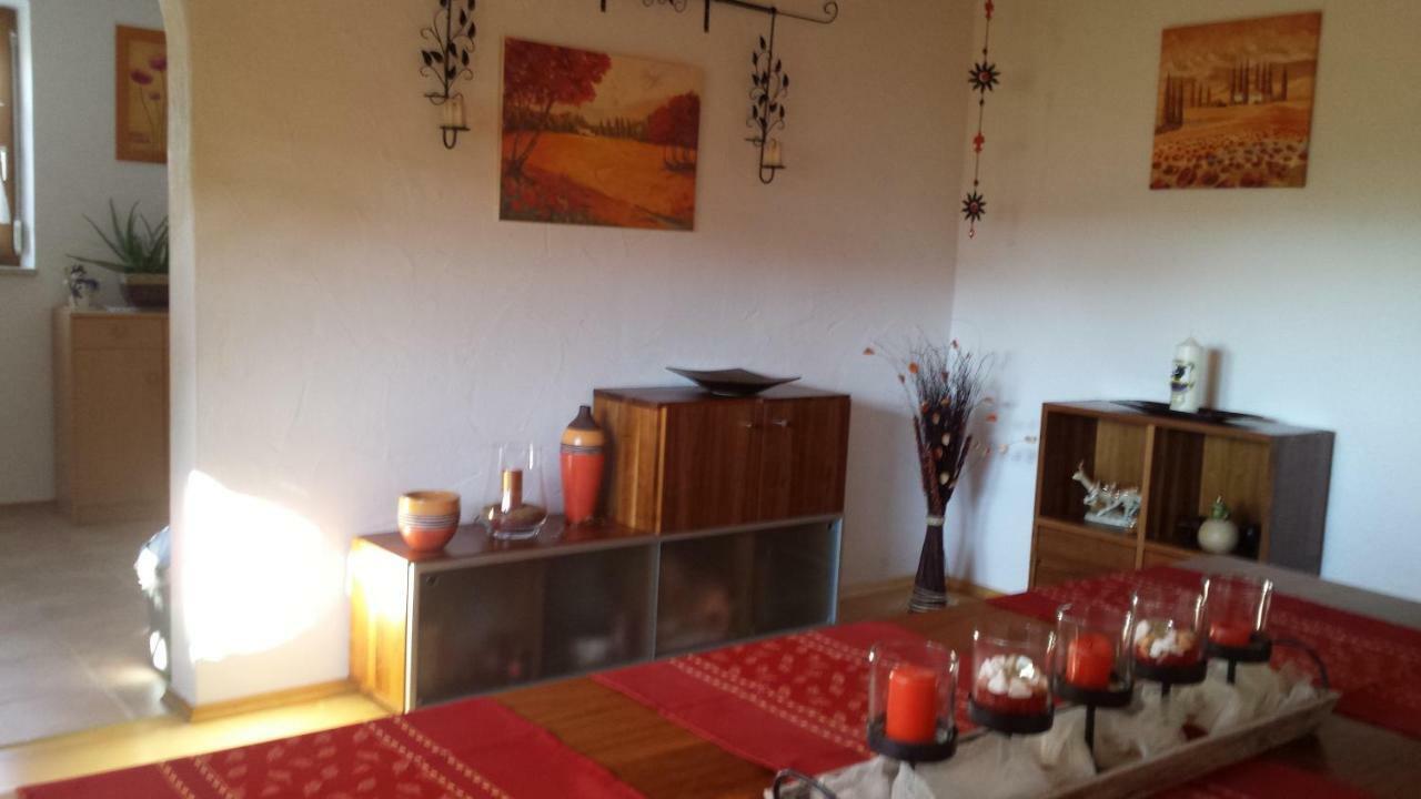 Ferienwohnung Baur Tussenhausen ภายนอก รูปภาพ